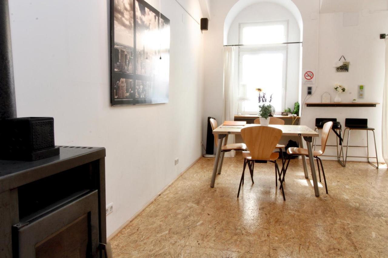 Apartment Laer Hundertwasserhaus ウィーン エクステリア 写真