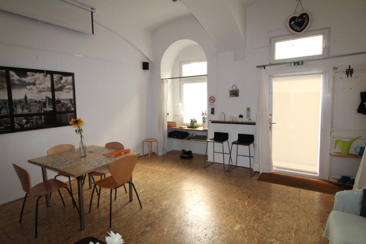 Apartment Laer Hundertwasserhaus ウィーン エクステリア 写真